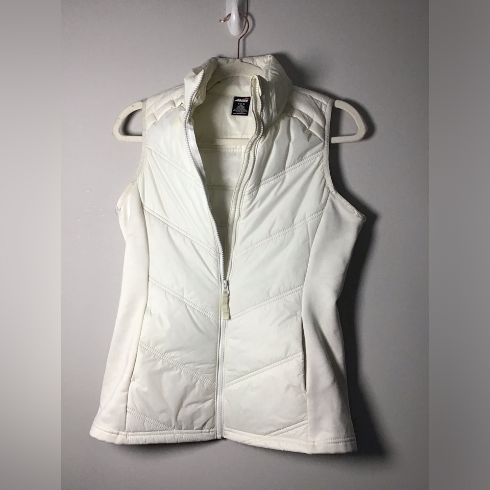 Avia Ivory Quilted Sleeveless Puffer Vest Sz S Pockets